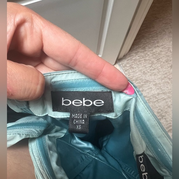 Gorgeous blue color block 100% silk dress. BEBE size XS - Picture 6 of 8